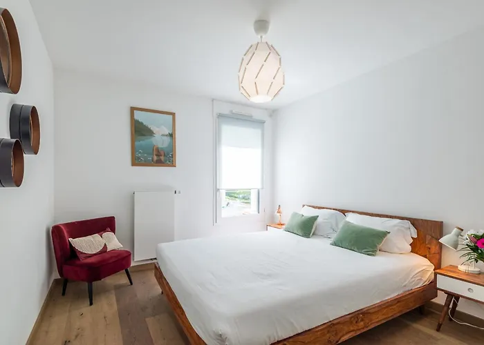 L'interprete 405 4 - With Terrace Apartment Annecy